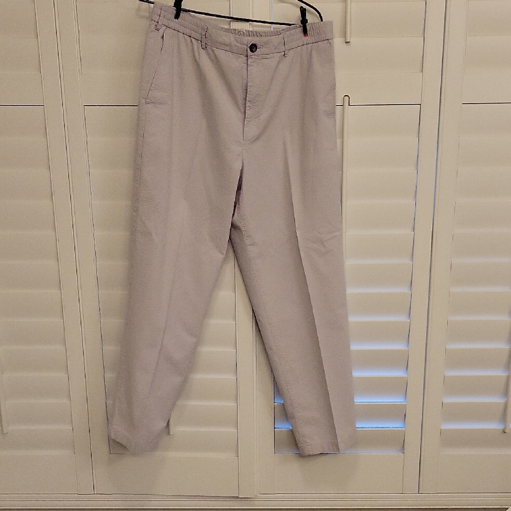 Banana Republic Men's Light Beige Chinos - Classic Straight Fit 38 X 32